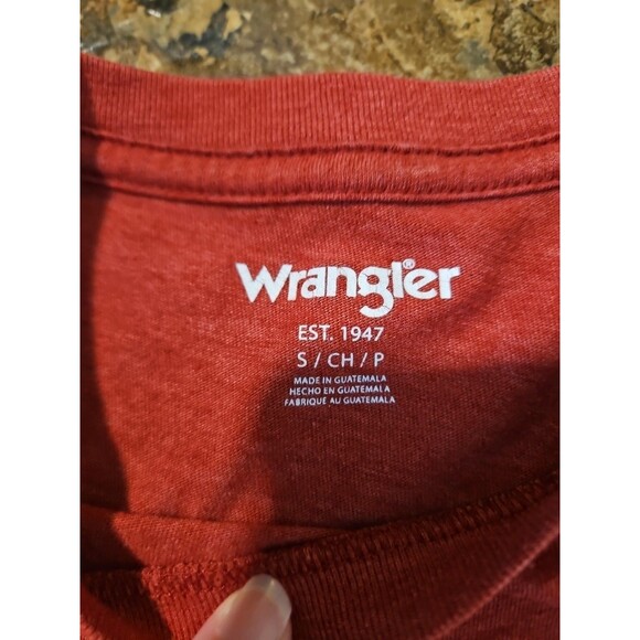 Wrangler Mens Tee Shirt Size Small Red  (A98) - Picture 3 of 6